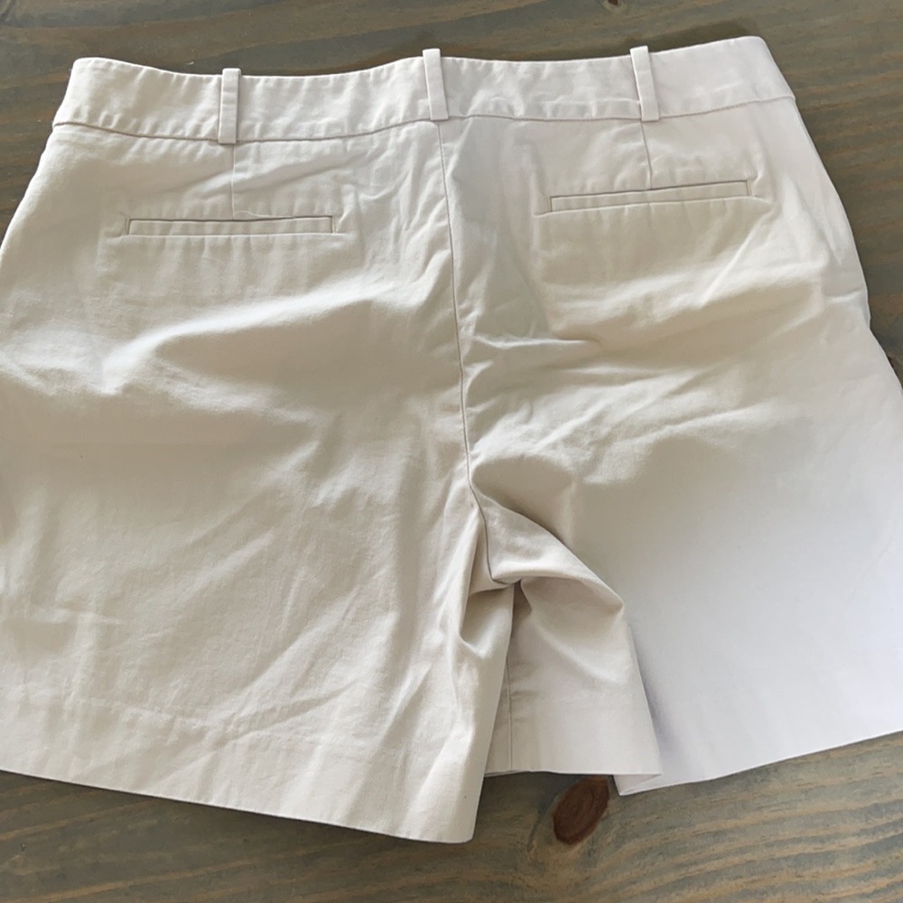 Talbots Shorts - Picture 3 of 4